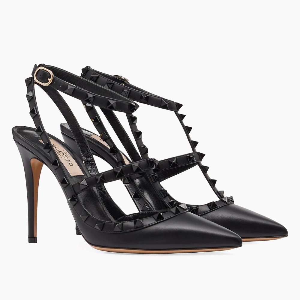 Valentino GARAVANI Lack studded heels